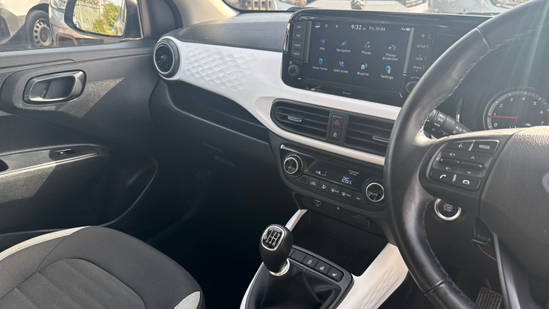 Hyundai i10 1.0 MPi Premium 5dr Petrol Hatchback